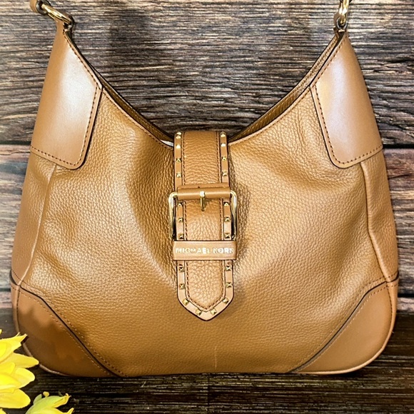 Michael Kors LILLIAN SHOULDER BAG! In Excellent Condition! - Picture 2 of 11